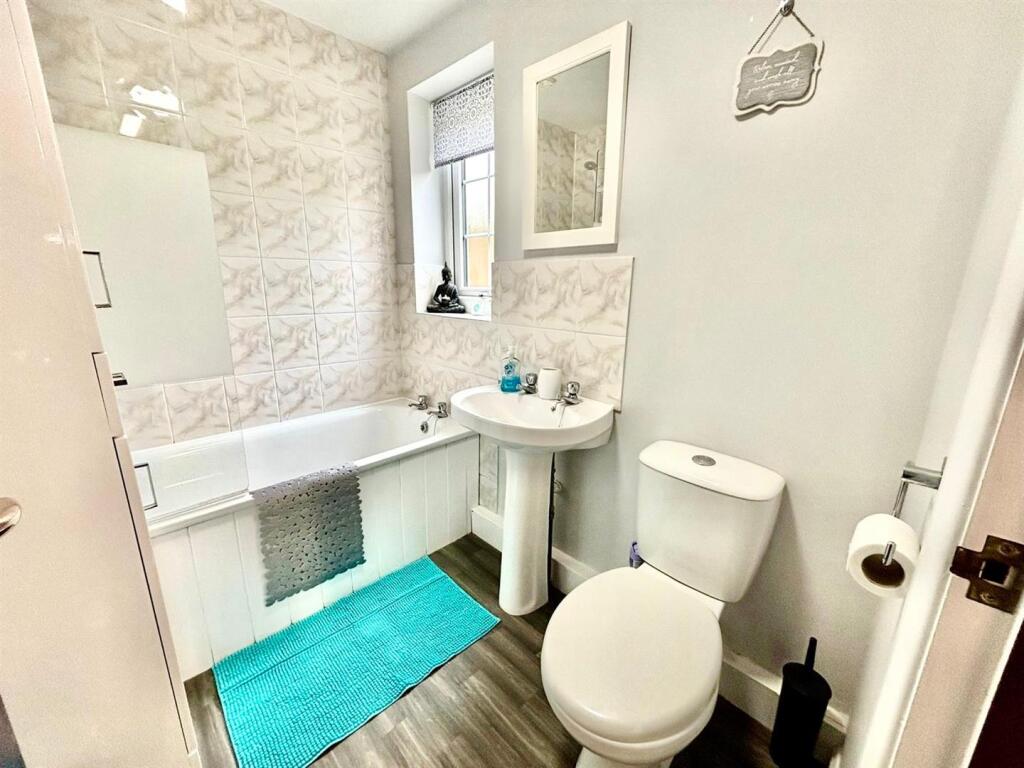 Ground Floor Bathroom