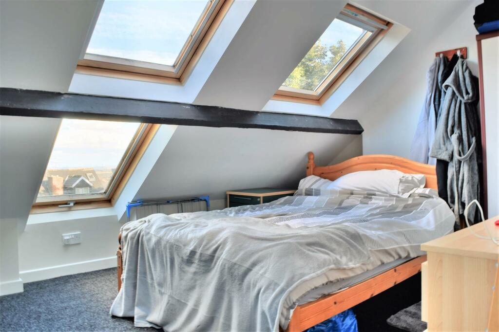 Bed 4 (2).jpg