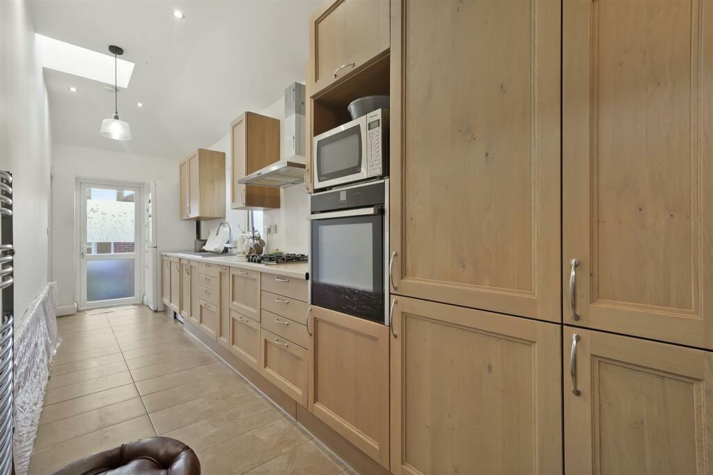 154 Rugby Avenue - dEnaggnKUtio3b4srS59.jpg