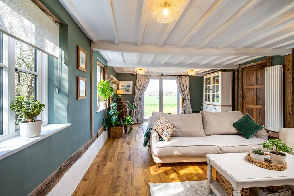 1440px-Halfboys-2...