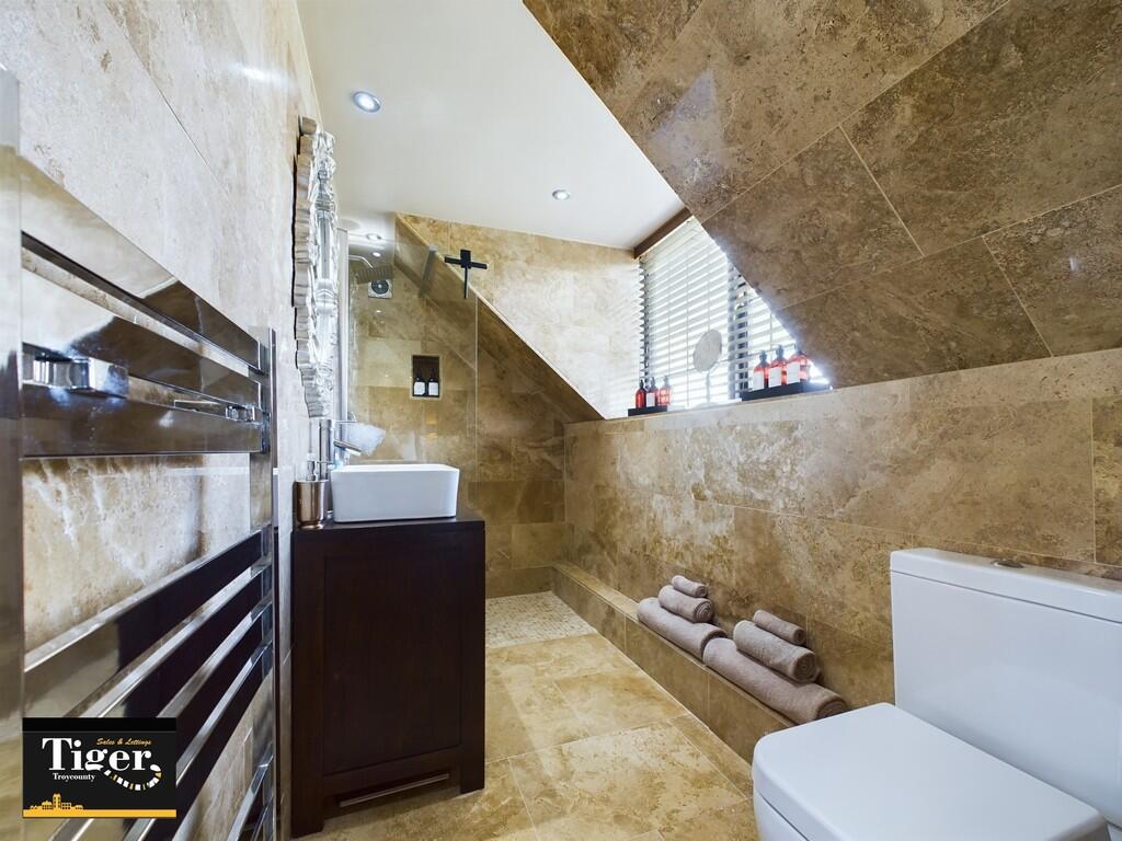 CAM03440G0-PR0065...