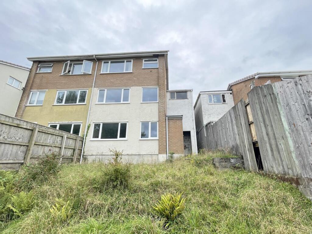 Erlstoke Close 37 - Rear FP.jpg