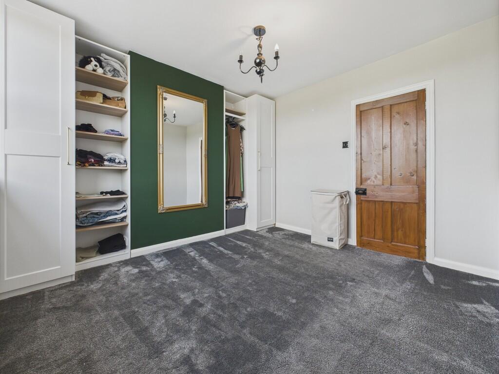 CAM04273G0-PR0170...