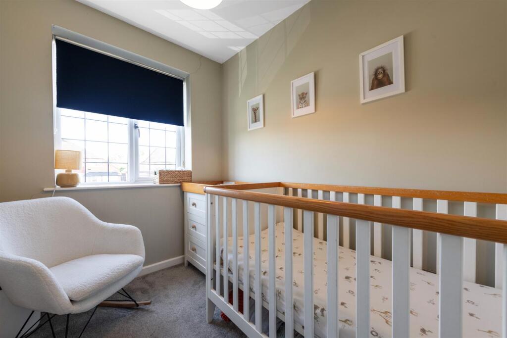 472 Lode Lane, Solihull, B92 8NX_23.jpg