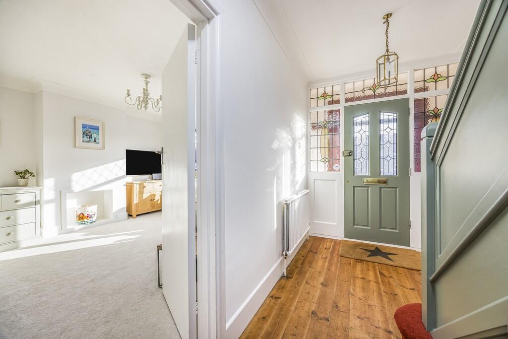 13 Grant Road, Fa...