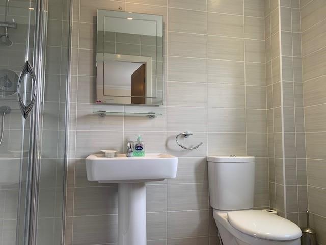 Ensuite