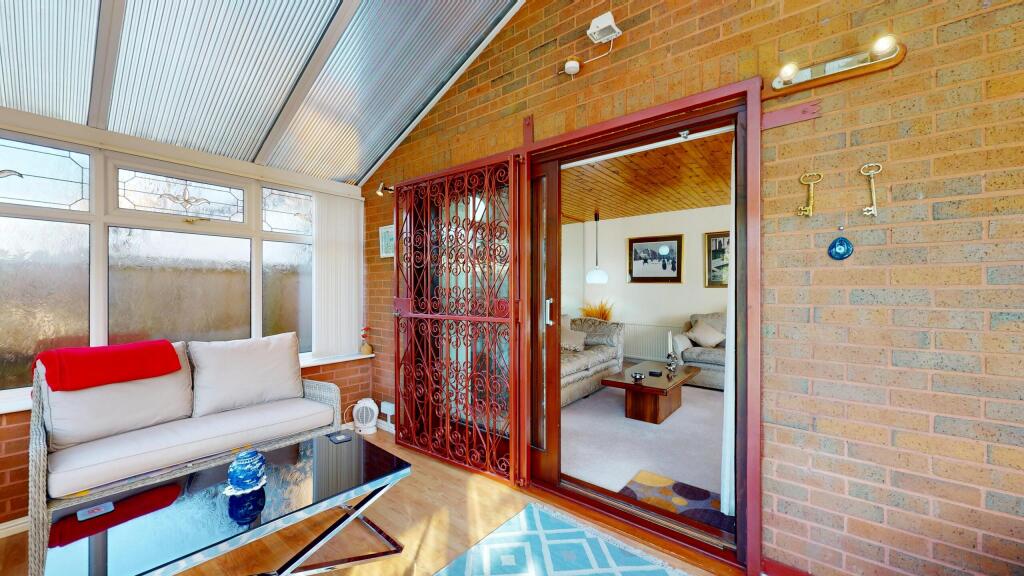 18-Magdalene-Close-03092025_174746