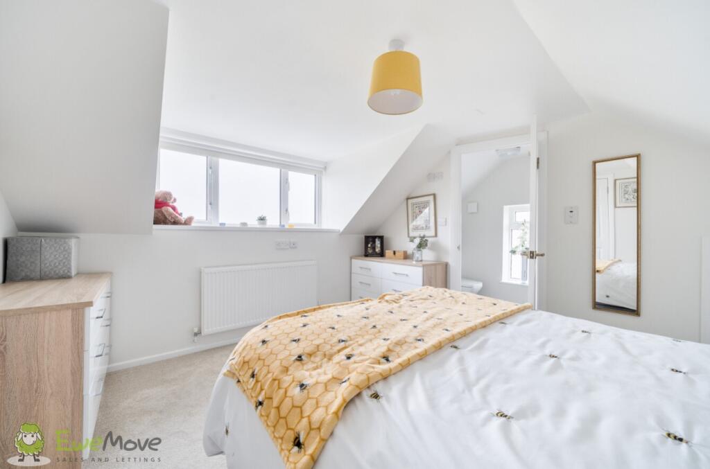 b1efb99f-798b-4367-9556-3f6a2b71d7e0