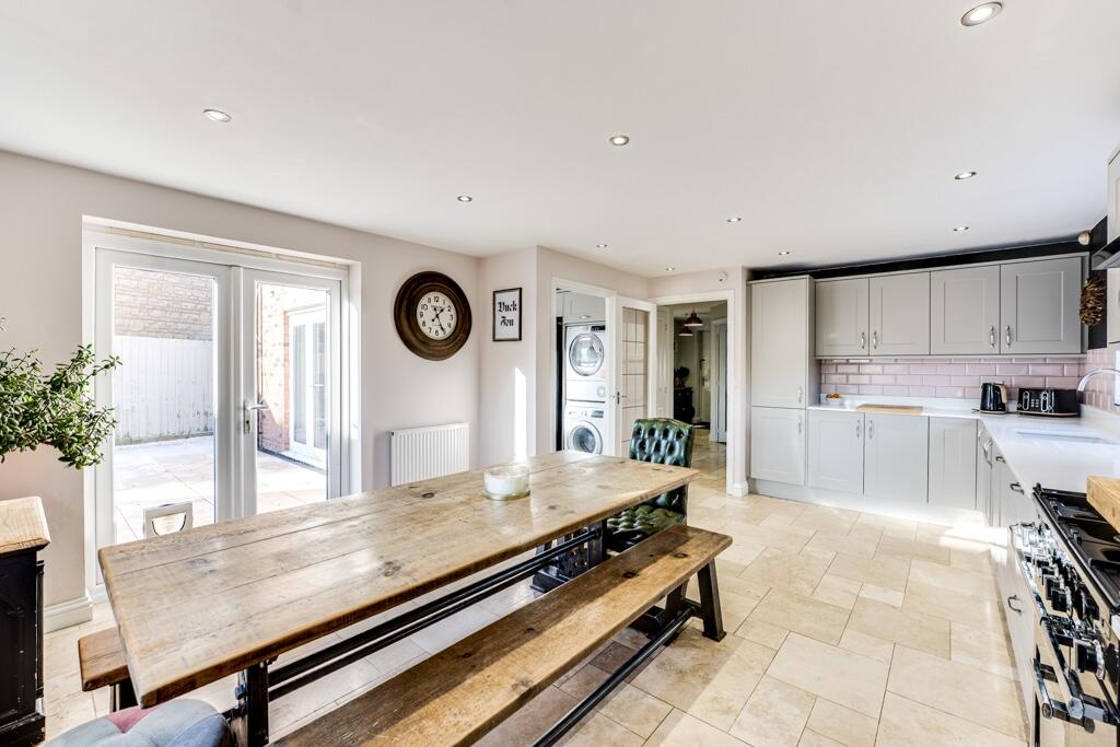 NN17 Hunts Field Drive, Gretton