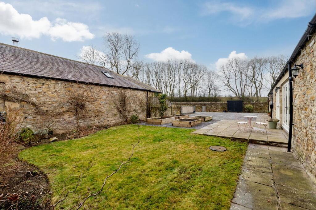 Low Barn, Mill Farm, Eppleby_066-web.jpg