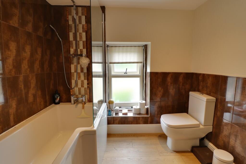 Ensuite 2