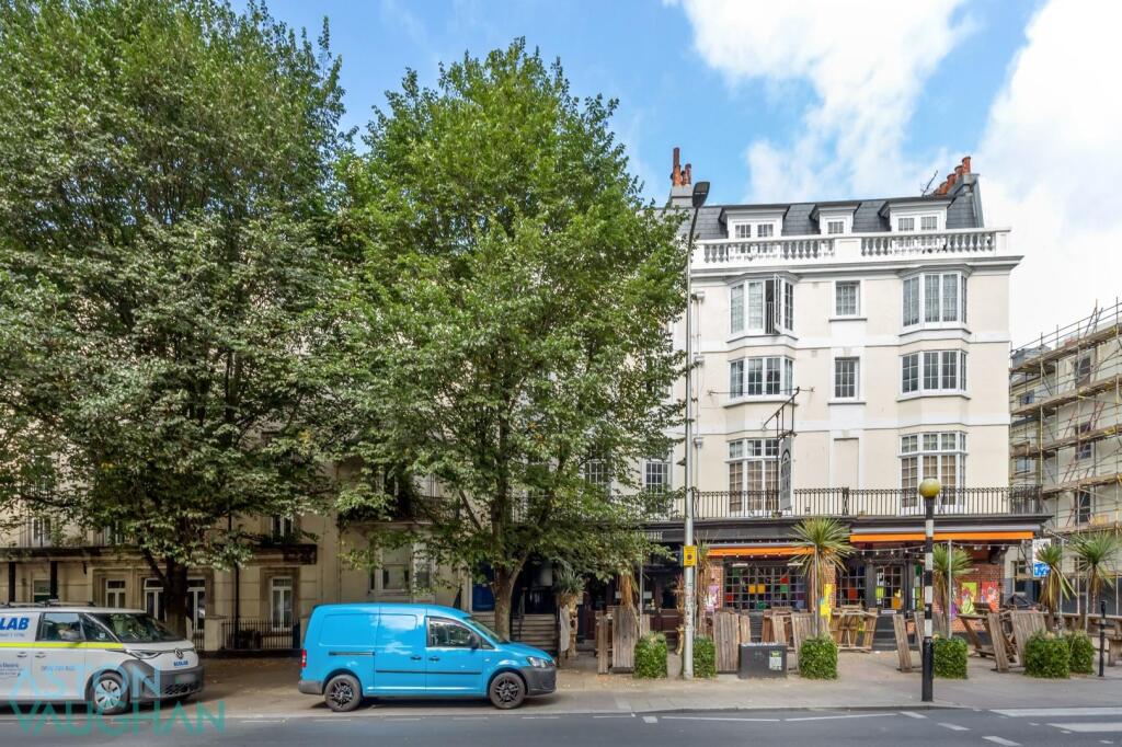 Gloucester Place , Flat 4-010(1).jpg