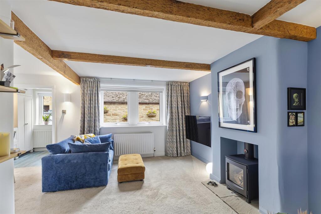 Sitting Room.jpg