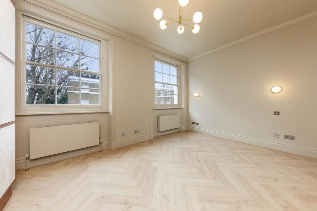 Albion Street 45 ...