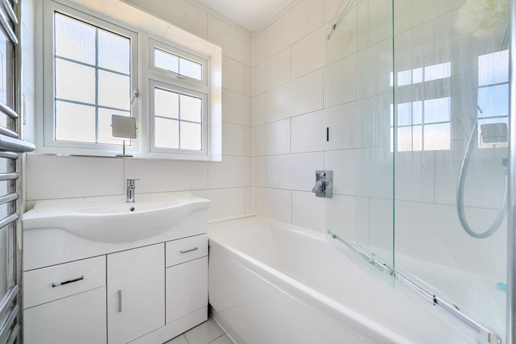 1348086-12-68b98e...