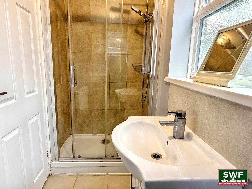 shower.jpg