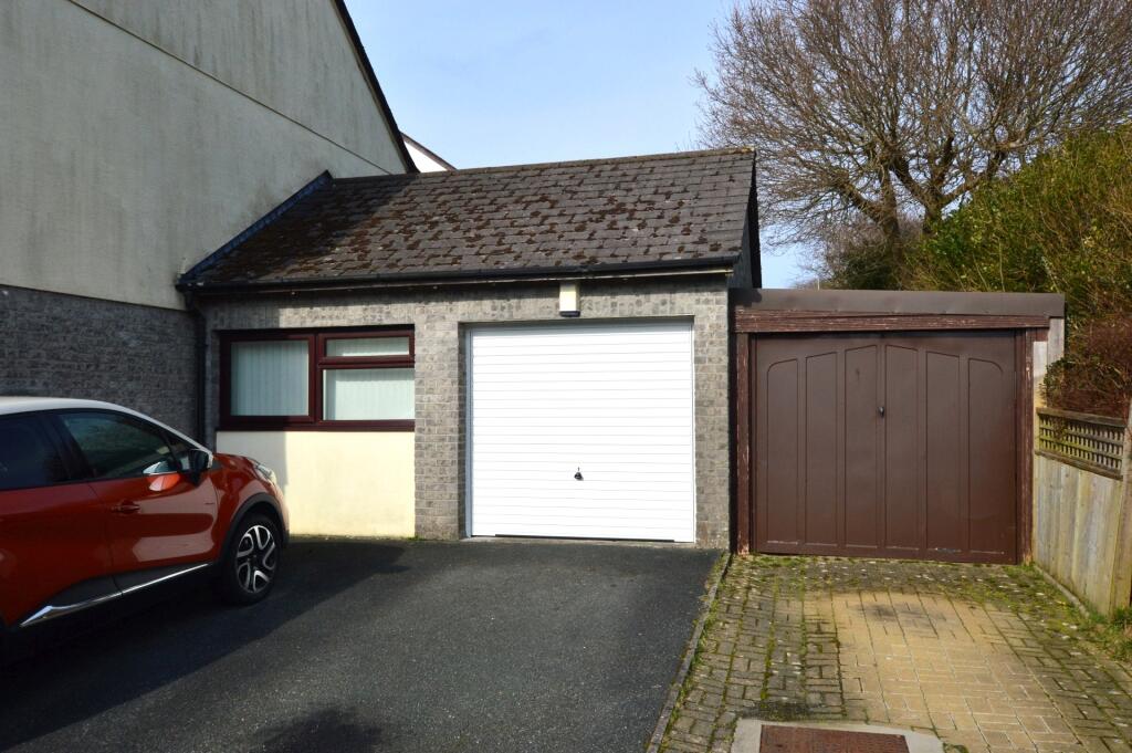 Driveway &amp; Garage