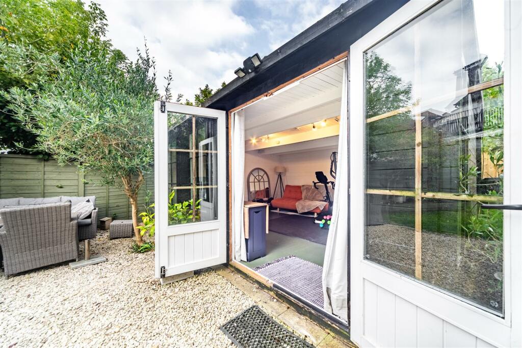 Garden Office