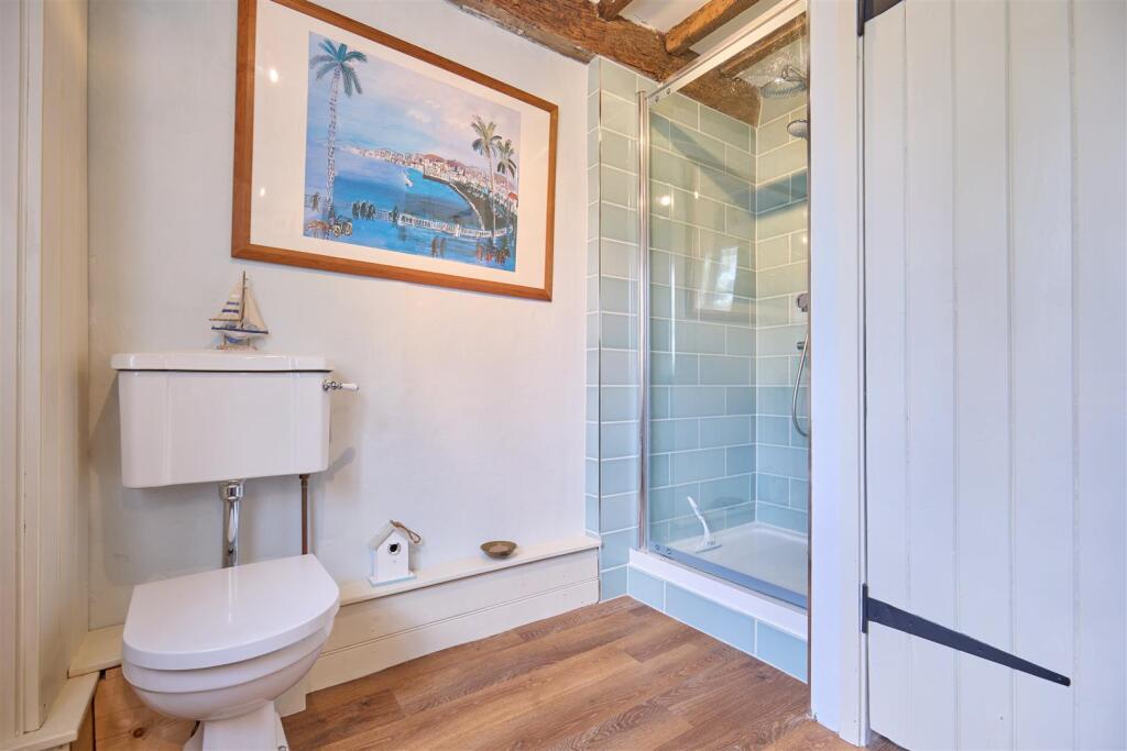 26-27 Upper Street 53.jpg