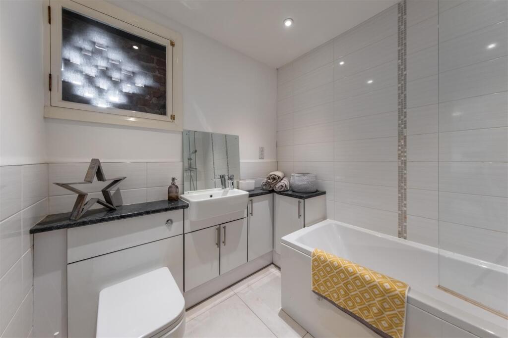 5 Poole Bank Farm-046.jpg