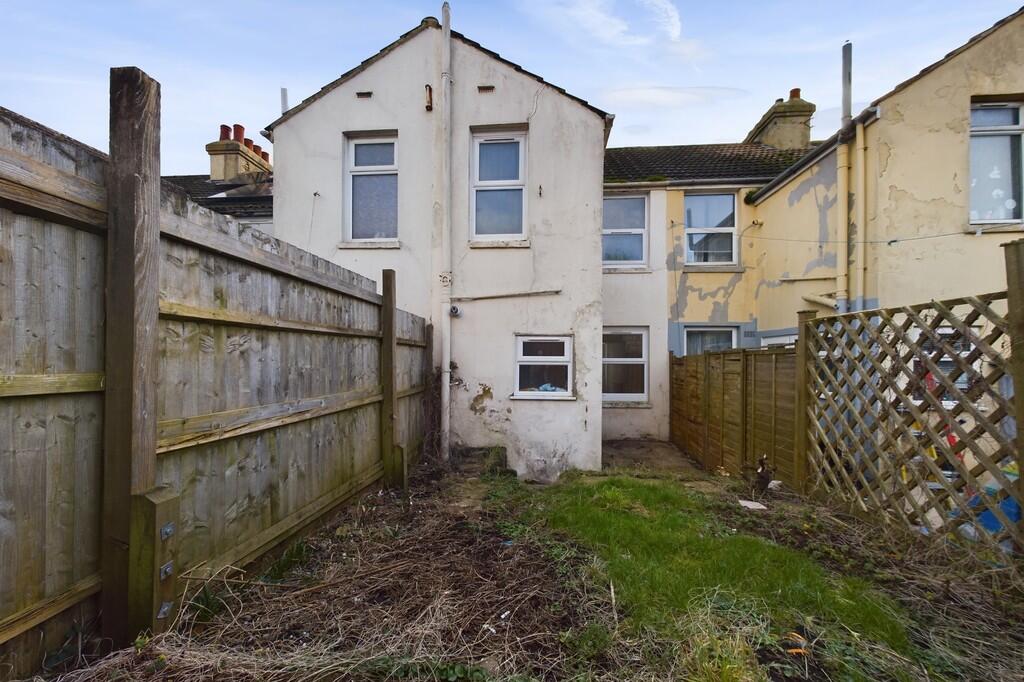 CAM01085G0-PR0515...