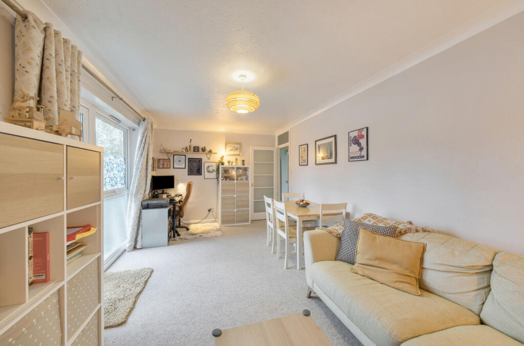 1364126-16-68ee8a...