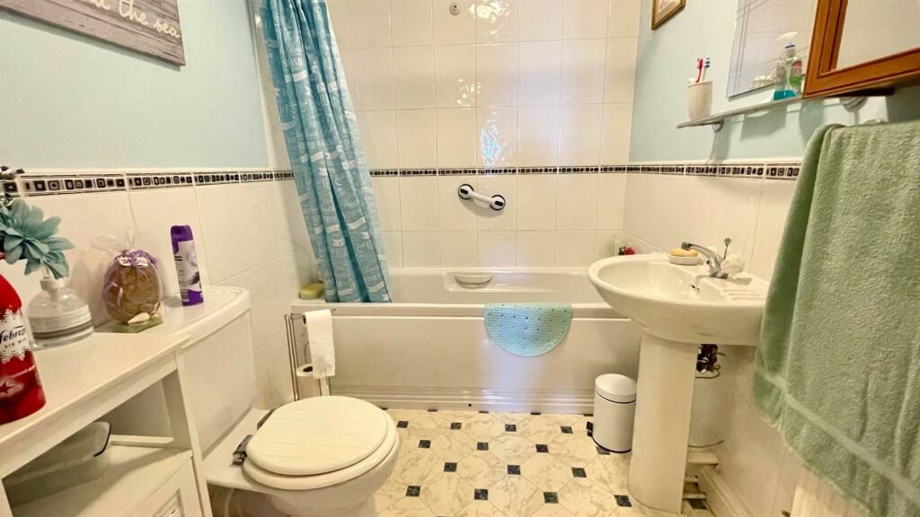 3 PIECE BATHROOM