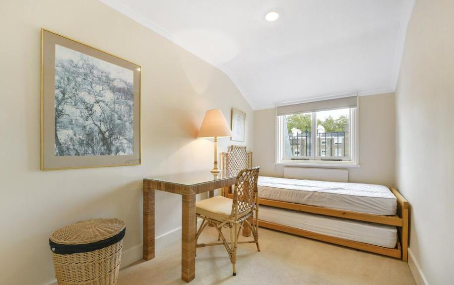 293 grove end gardens 2 21.10.png