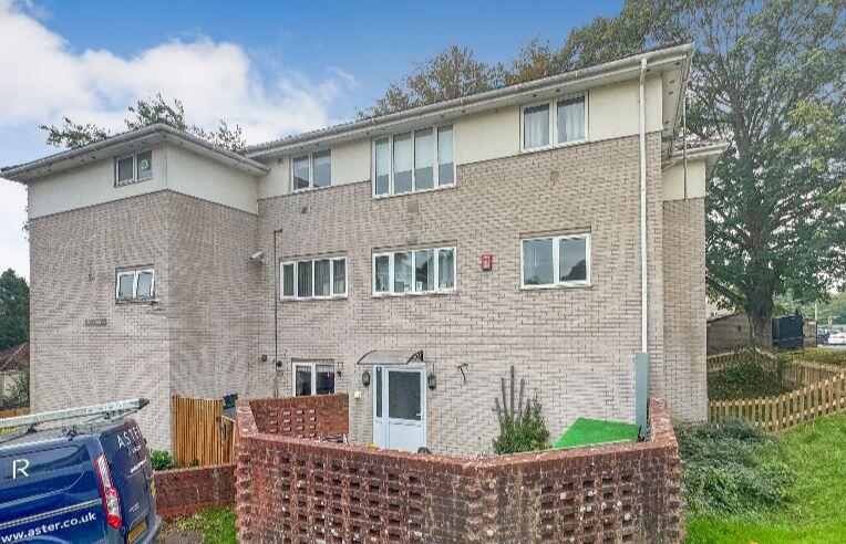 Flat 8, Swan House, Hillmead, Shepton Mallet BA4 5EZ