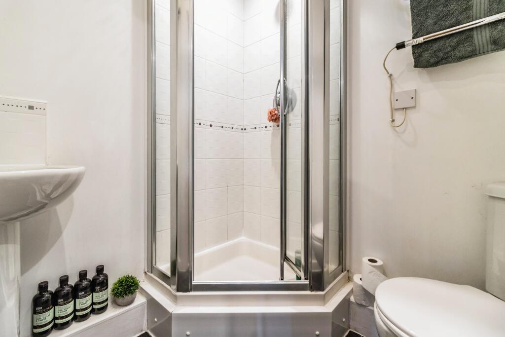 Master En-suite