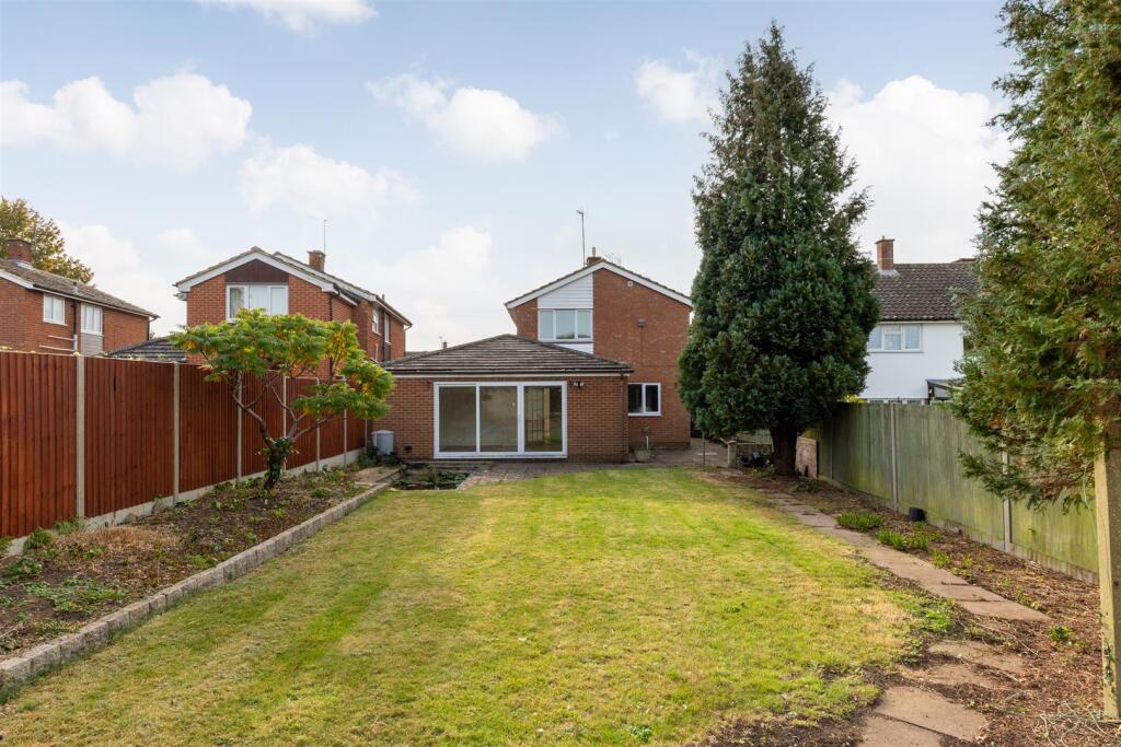 92 Howard Drive (16 of 18).jpg