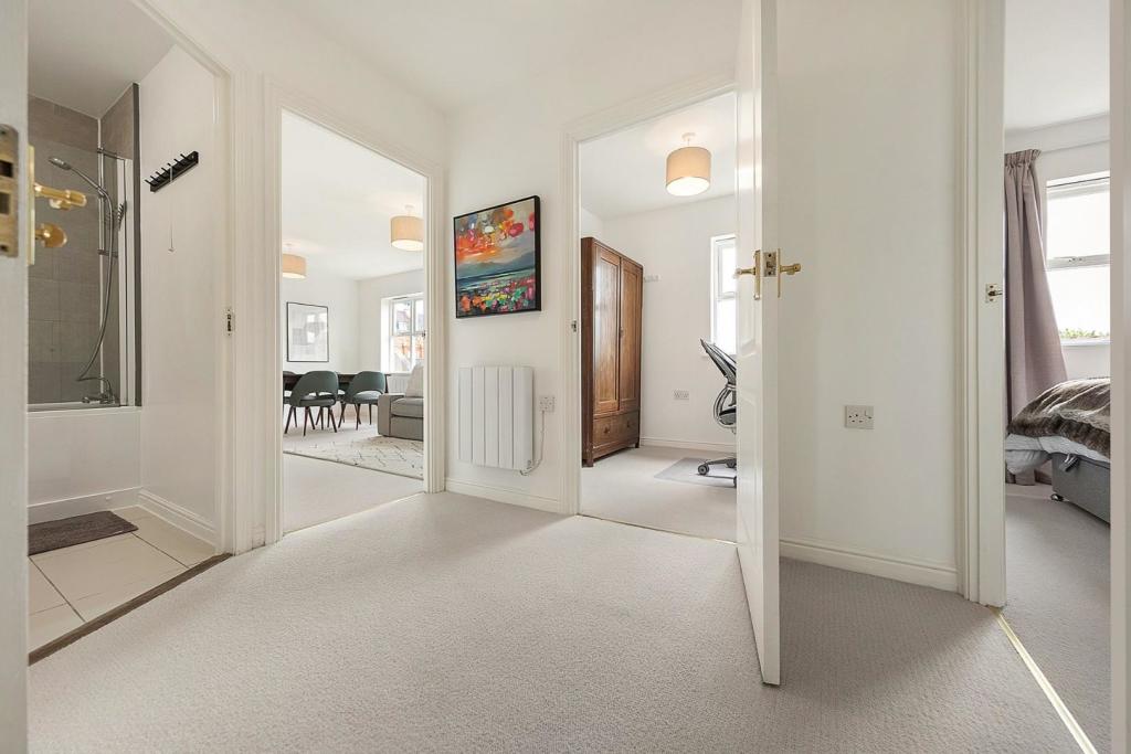 Hallway.jpg