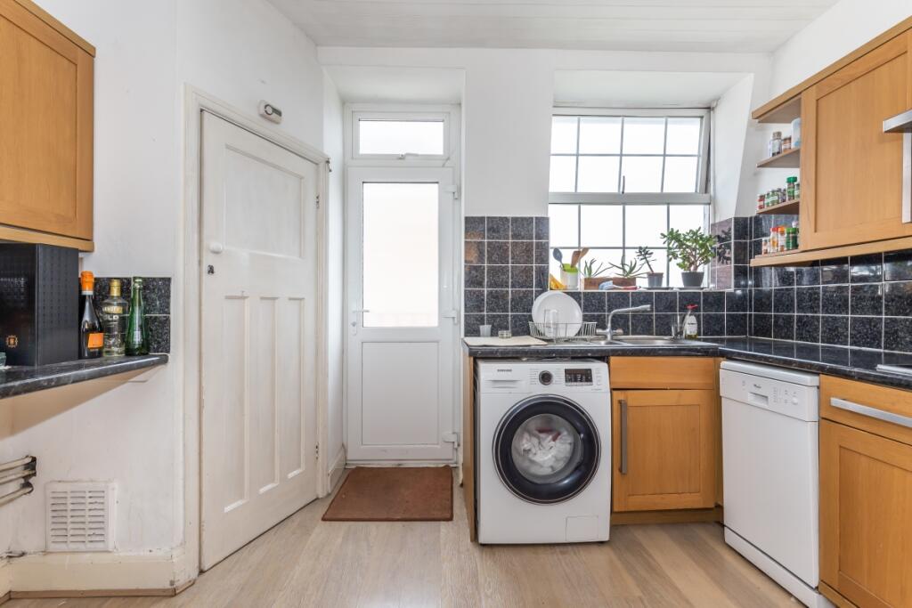 Flat-100-Clarendo...