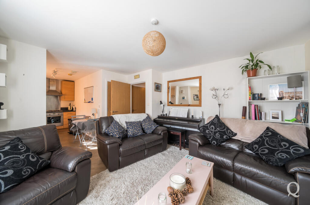 3657dcfb-97f4-469...