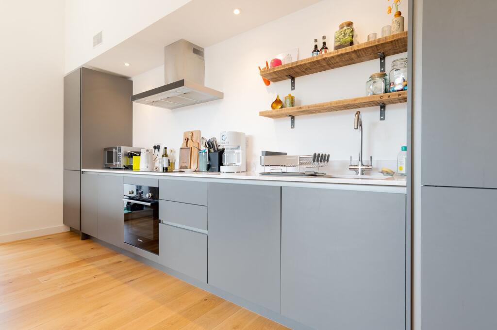 OPEN PLAN KITCHEN/DINER/LIVING ROOM