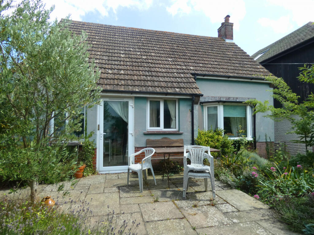 2 Bedroom Detached for Sale