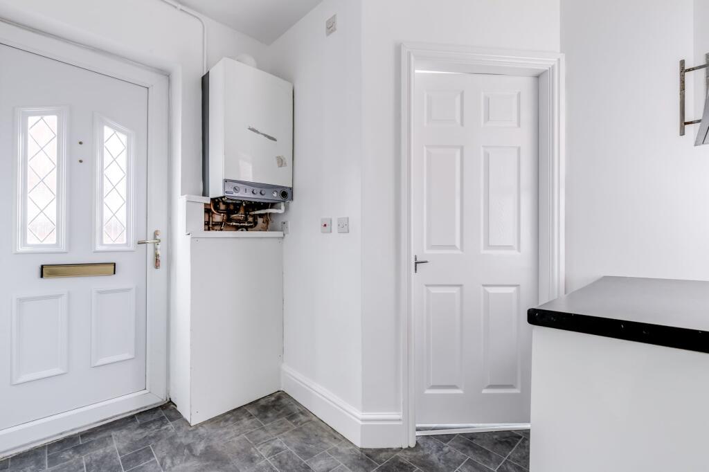 Hallway/ Utility Room