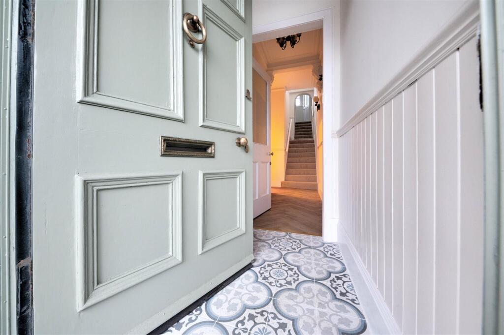 57 Brook Street more Photos-3.JPG