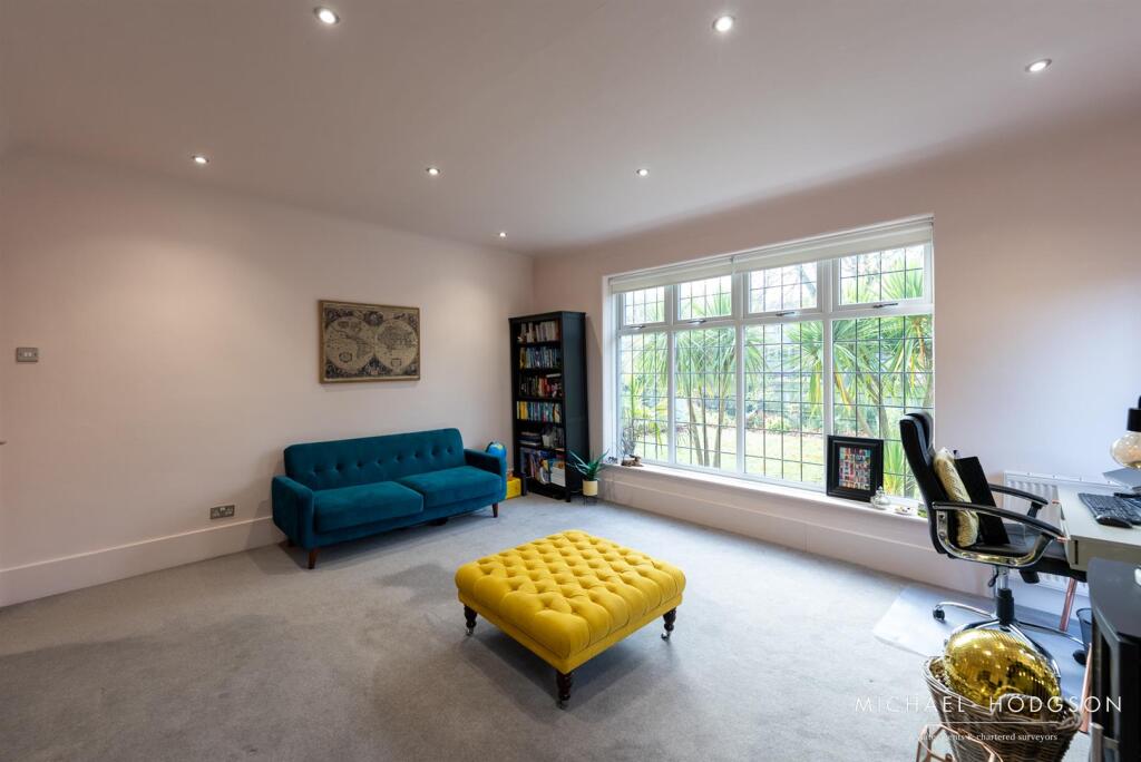 88 Queen Alexandra Road 2025-13.jpg