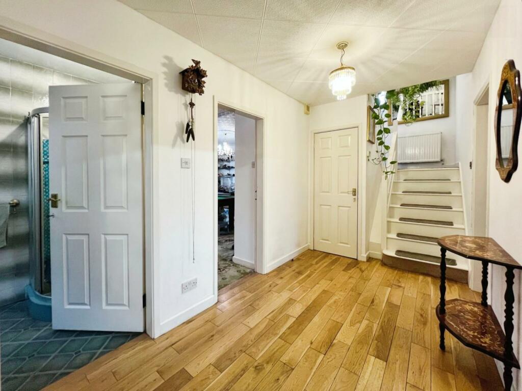 Entrance Hall.JPG