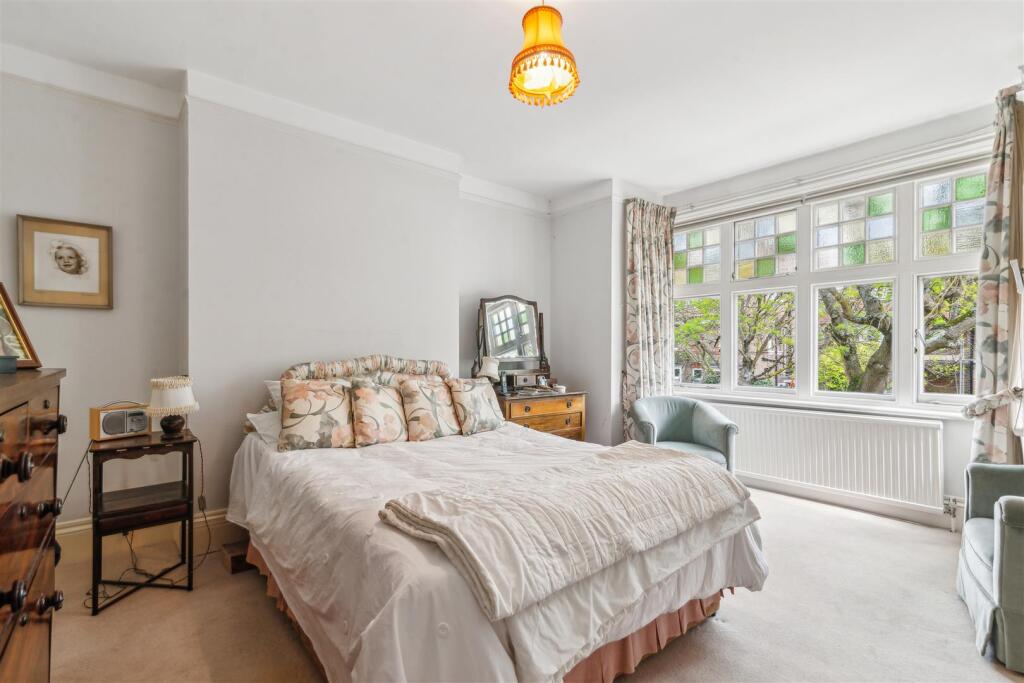 The Avenue, Bedford Park, W4 - FOR SALE