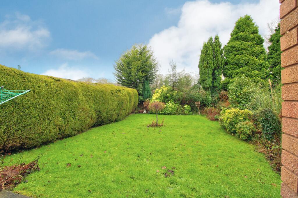 F0641854-AC66-4F4F-B3B6-9F1D48B94641