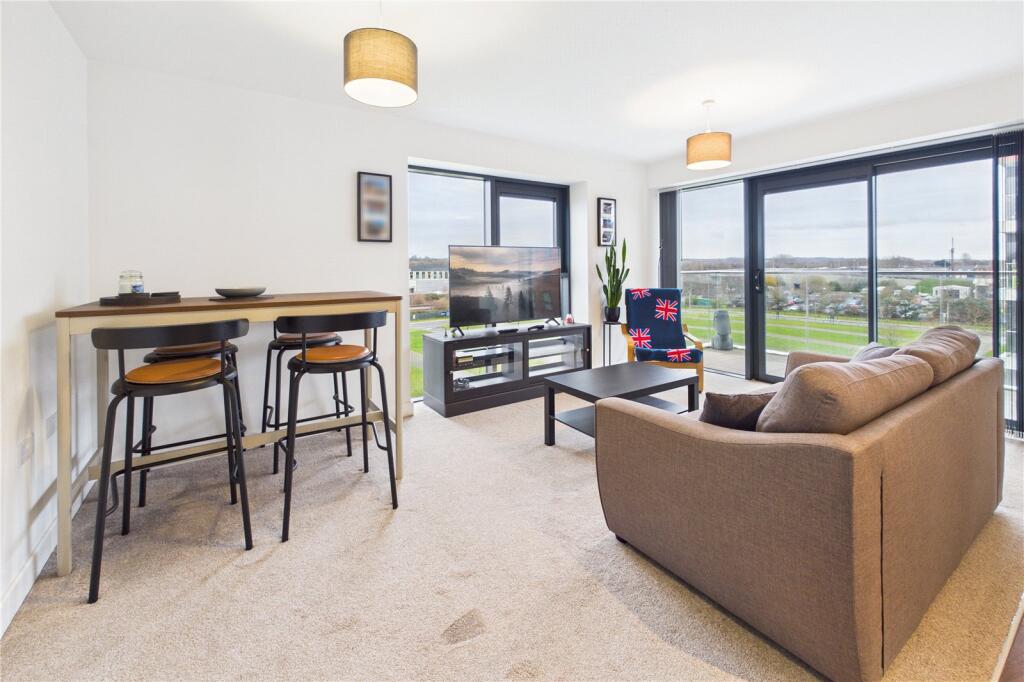 Living Room/ Diner