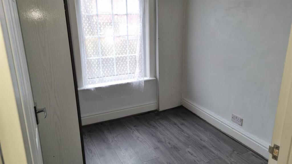 WhatsApp Image 2024-02-14 at 13.58.22 (1).jpeg