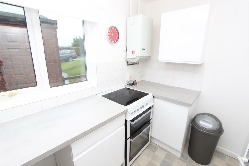 3178 cc kitchen.JPG