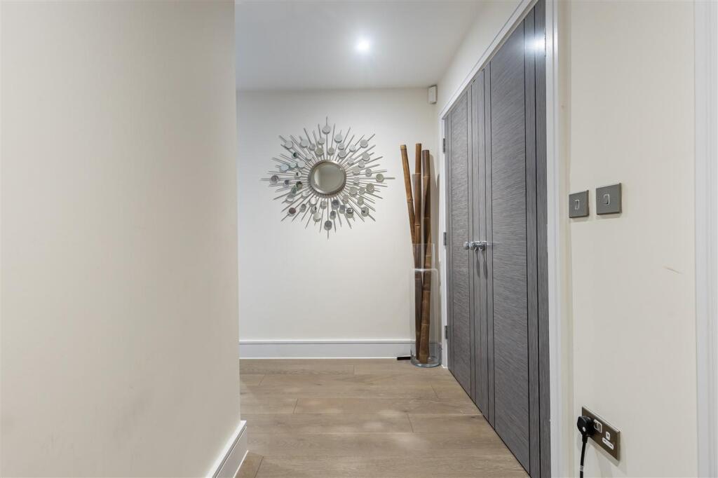 4 the old court   (18).jpg