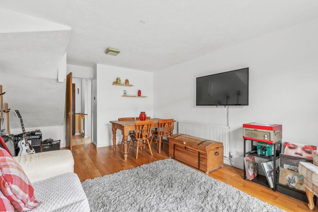 Living/Dining Room