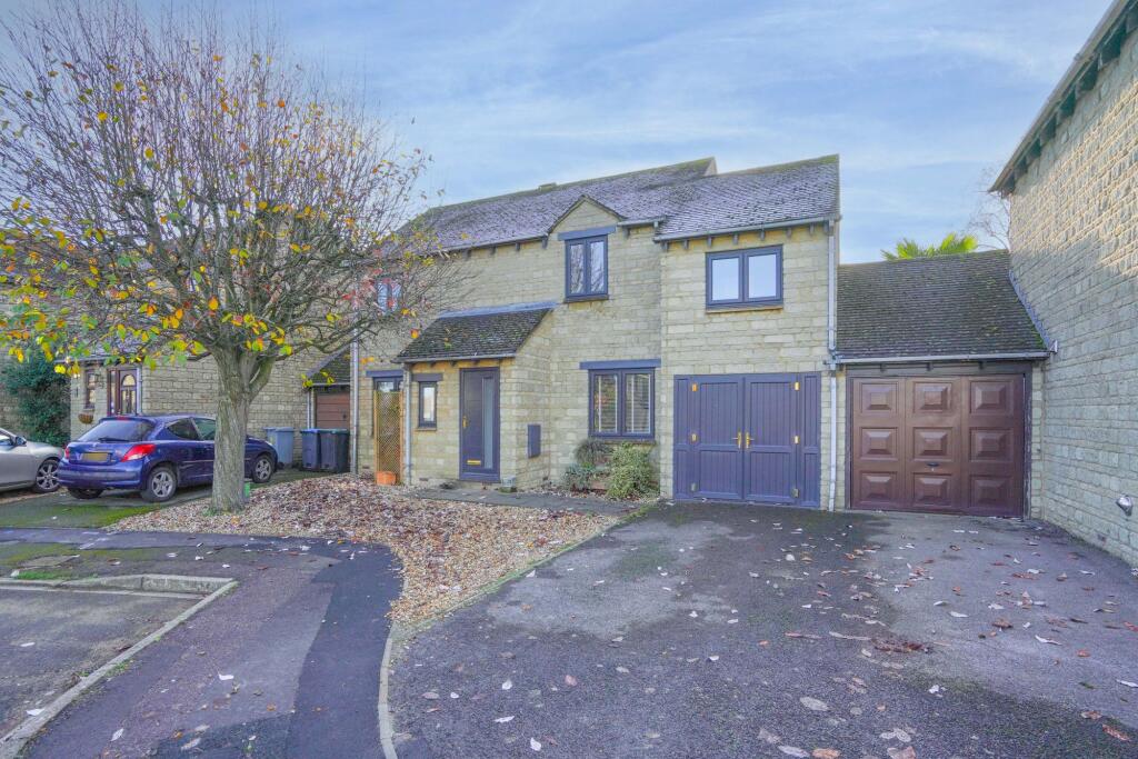 Hoyle Close, Witney, OX28