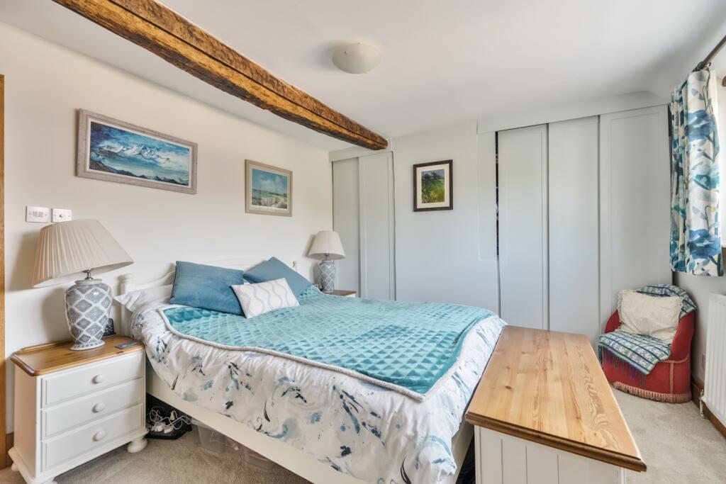 1311073-15-685198563a299