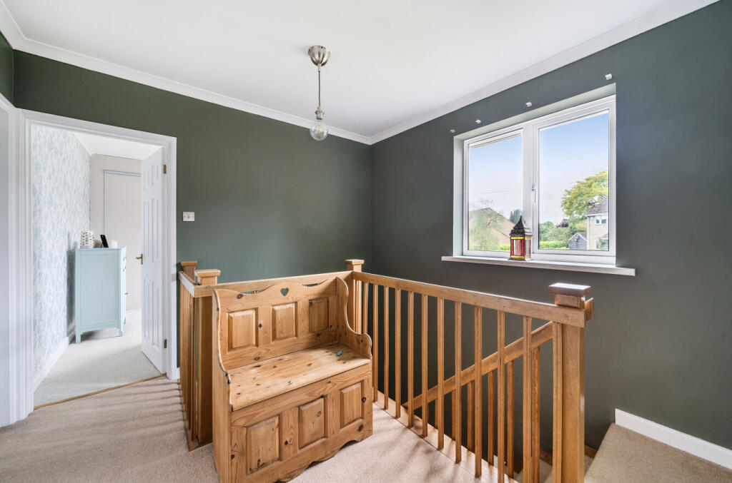 1303445-15-683f24...